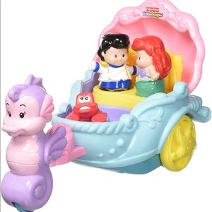 FISHER PRICE Little People MERMAID ARIEL’S  and Prince MUSICAL CARRIAGE